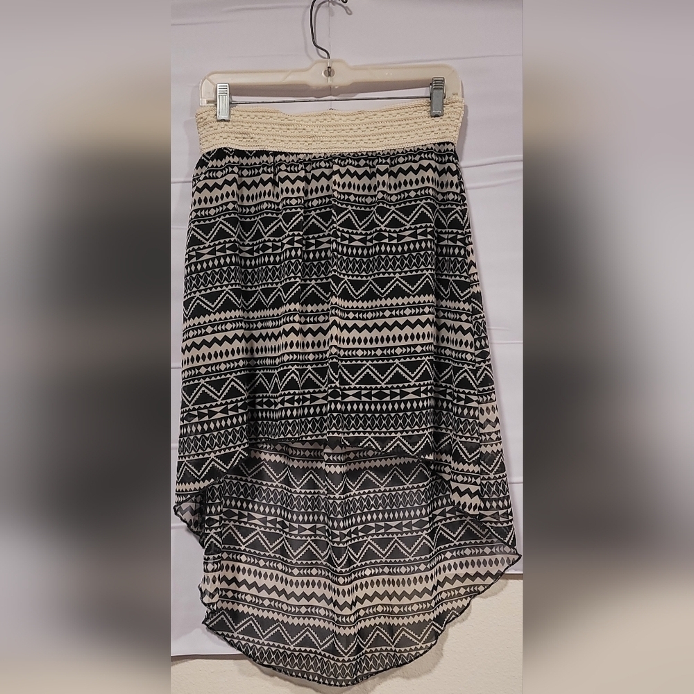 Beautees Black/Cream TribalAztec Patterned Girl's High-Low A-Line Skirt Sz L(12)